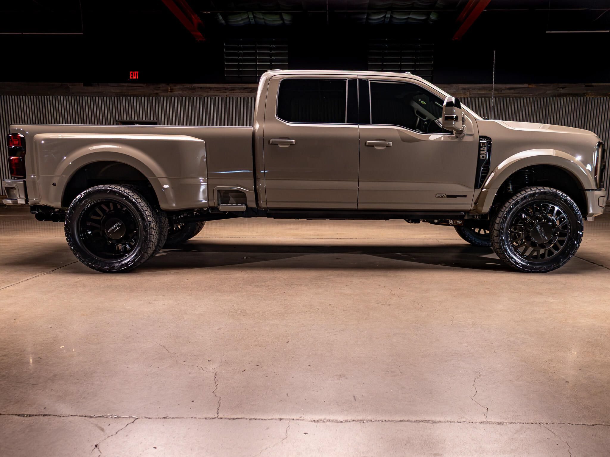 Used 2026 Ford F450 King Ranch w/ Chrome Package AWD/4WD image 11