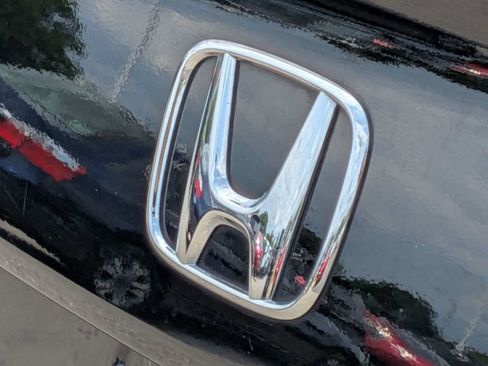 Certified 2025 Honda Civic Sport image 12