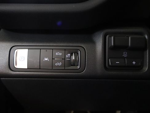 New 2026 Chevrolet Silverado EV LT w/ Plus Package image 32