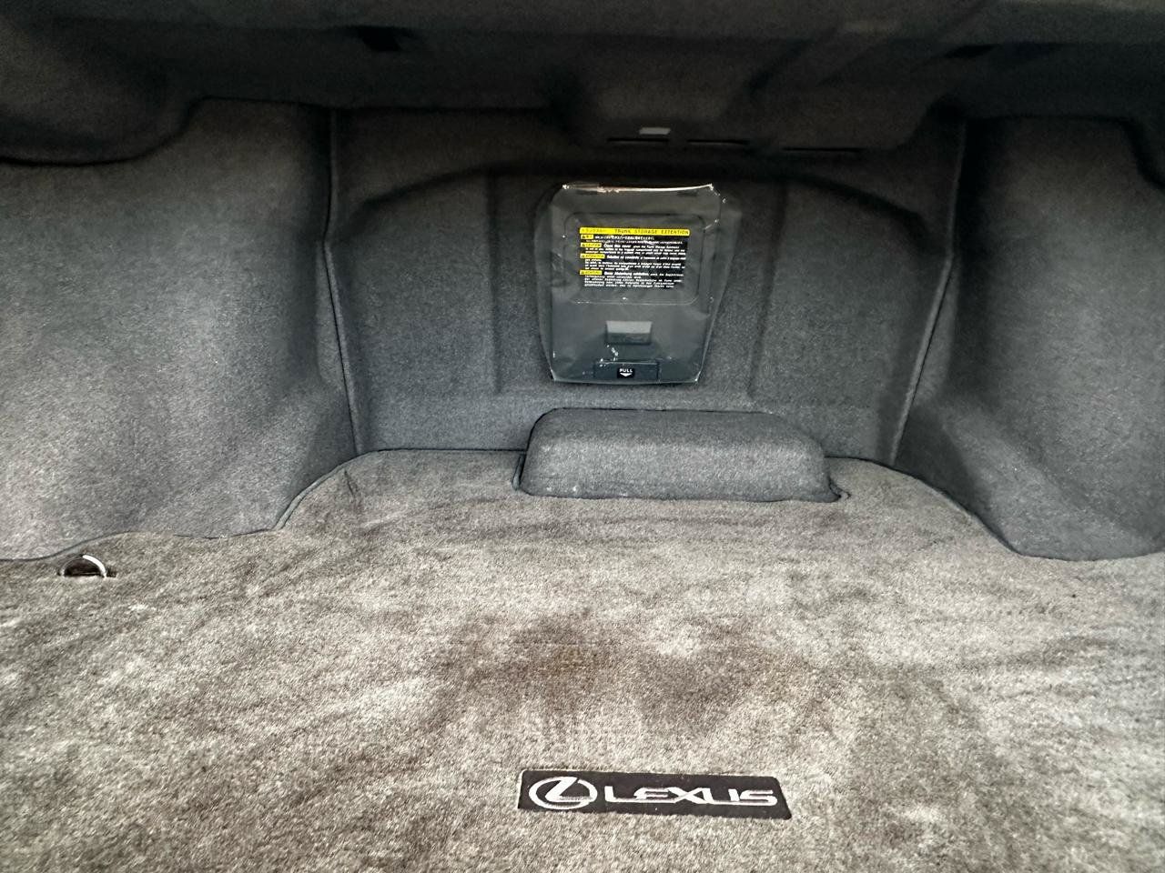 Used 2004 Lexus LS 430 RWD image 83