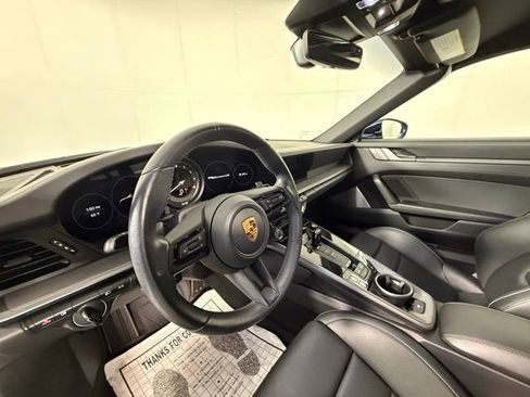 Used 2022 Porsche 911 Carrera 4S AWD/4WD image 4