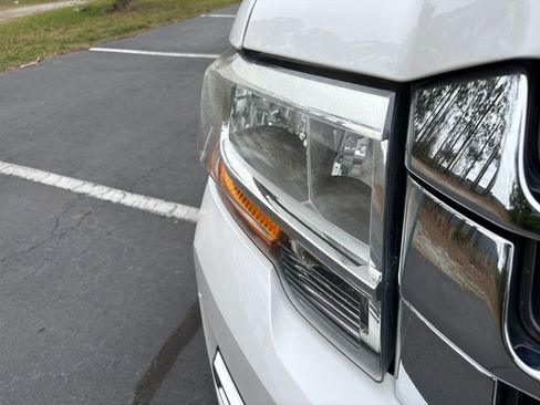 Used 2015 Ford Expedition XLT w/ Equipment Group 201A image 29