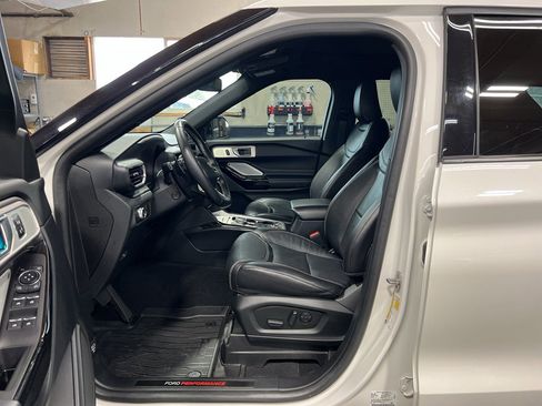 Used 2021 Ford Explorer ST w/ Equipment Group 401A image 16