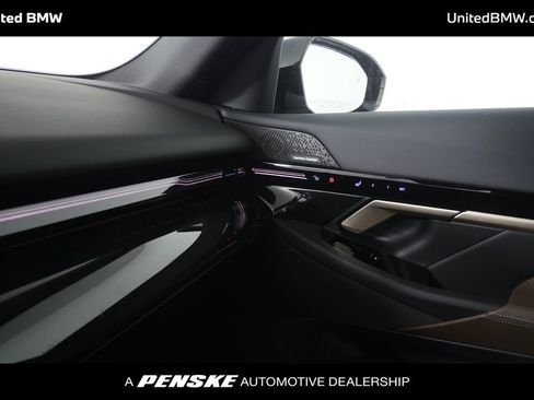 New 2026 BMW 530i w/ Executive Package image 25