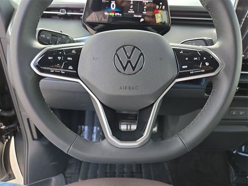 New 2025 Volkswagen ID. Buzz Pro S image 24