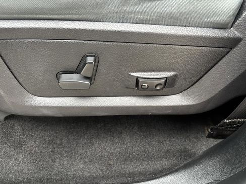 Used 2016 RAM 1500 Lone Star image 13