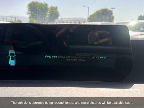 Used 2025 Ford Expedition Active image 19