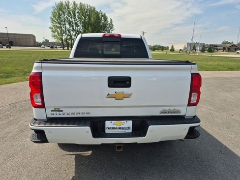Used 2018 Chevrolet Silverado 1500 High Country image 4