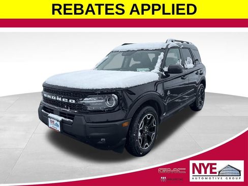 Used 2025 Ford Bronco Sport Outer Banks image 1