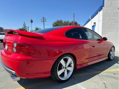 Used 2005 Pontiac GTO Coupe 2D image 9