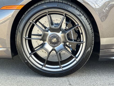 Used 2025 Porsche 911 Turbo image 44