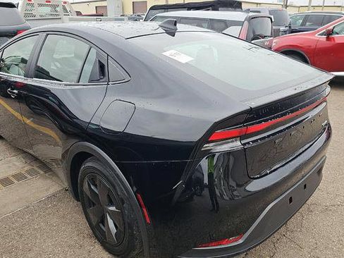 Used 2024 Toyota Prius Limited image 6