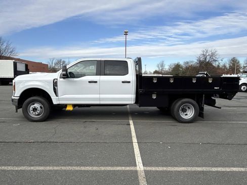 New 2026 Ford F350 XL w/ XL Chrome Package AWD/4WD image 6