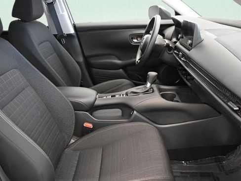 Used 2025 Honda HR-V LX image 21