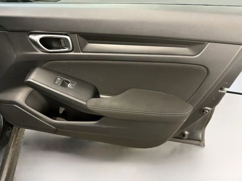 Used 2022 Honda Civic Sport image 32