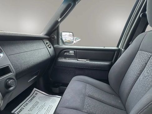 Used 2017 Ford Expedition XL w/ Equipment Group 101A AWD/4WD image 18