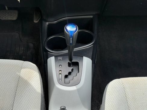Used 2014 Toyota Prius C One FWD image 16