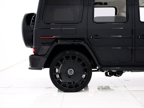 Used 2025 Mercedes-Benz G 63 AMG 4MATIC image 9