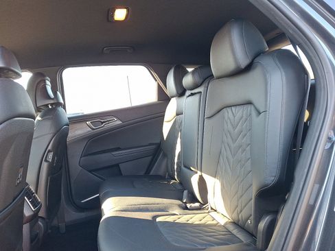 Used 2023 Kia Sportage X-Line image 10