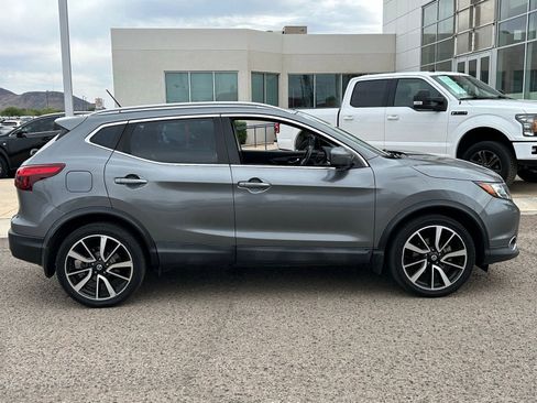 Used 2018 Nissan Rogue Sport SL w/ SL Premium Package image 5