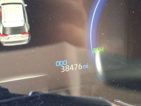 Used 2025 Toyota RAV4 XLE AWD/4WD image 22