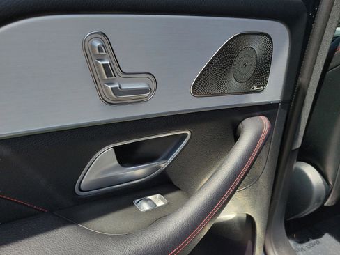 Certified 2023 Mercedes-Benz GLE 53 AMG 4MATIC image 12