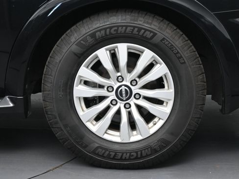 Used 2021 Nissan Armada SV image 23