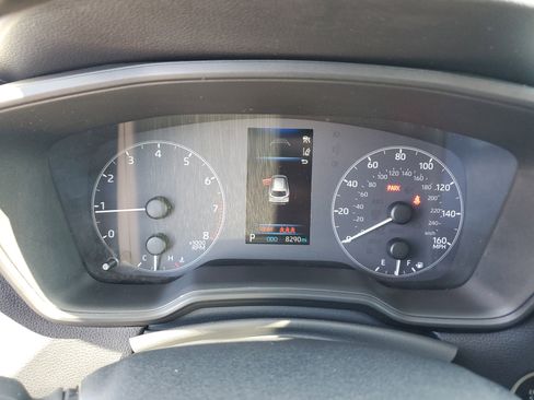 Used 2023 Toyota Corolla Cross LE image 32