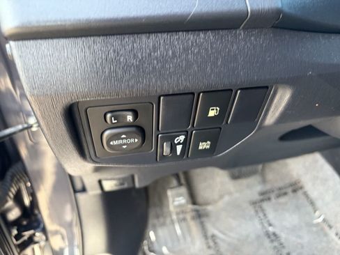 Used 2013 Toyota Prius Prime Plug-In Hybrid FWD image 17