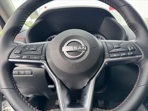Certified 2025 Nissan Sentra SR image 15