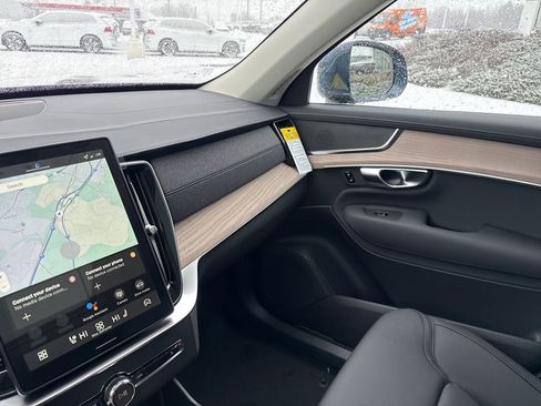 New 2026 Volvo XC90 B6 Core w/ Protection Package Premier AWD/4WD image 32