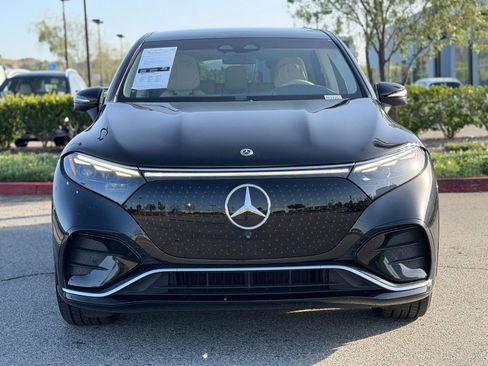 Used 2023 Mercedes-Benz EQS 580 4MATIC SUV image 5