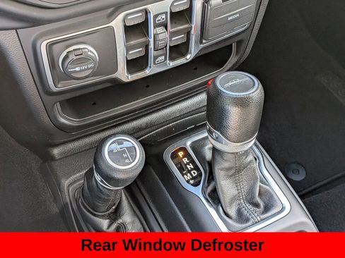 Used 2023 Jeep Gladiator Sport AWD/4WD image 23