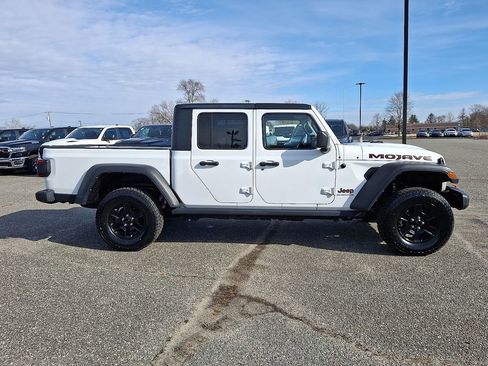 Certified 2021 Jeep Gladiator Mojave image 13