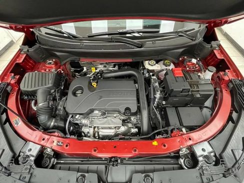 New 2026 Chevrolet Equinox LT w/ Safety and Technology Package AWD/4WD image 11