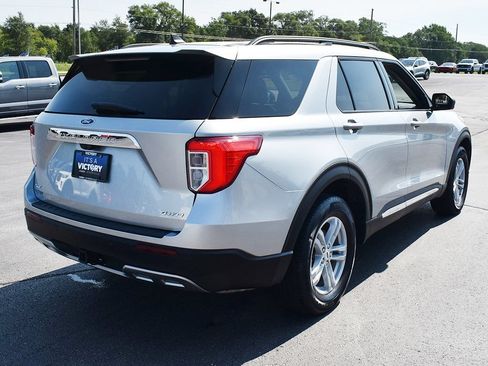 Certified 2024 Ford Explorer XLT w/ Equipment Group 202A AWD/4WD image 14