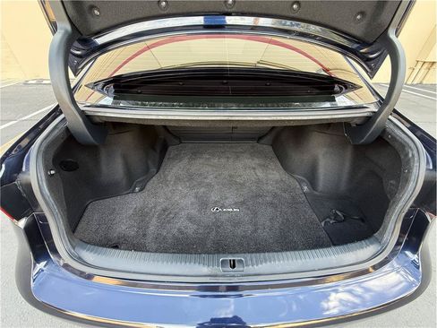 Used 2017 Lexus IS 200t RWD image 23