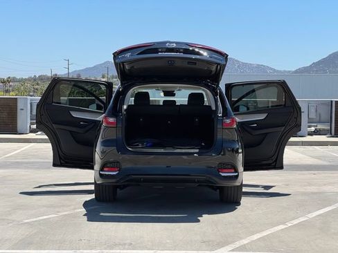 Certified 2025 MAZDA CX-70 Plug-In Hybrid w/ Premium Pkg AWD/4WD image 27