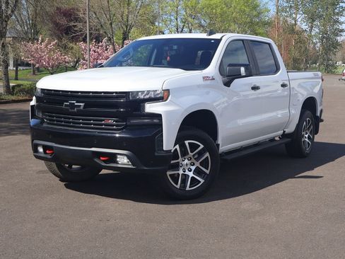 Used 2020 Chevrolet Silverado 1500 LT Trail Boss AWD/4WD image 1