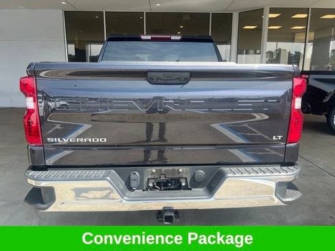 Used 2023 Chevrolet Silverado 1500 LT AWD/4WD image 7