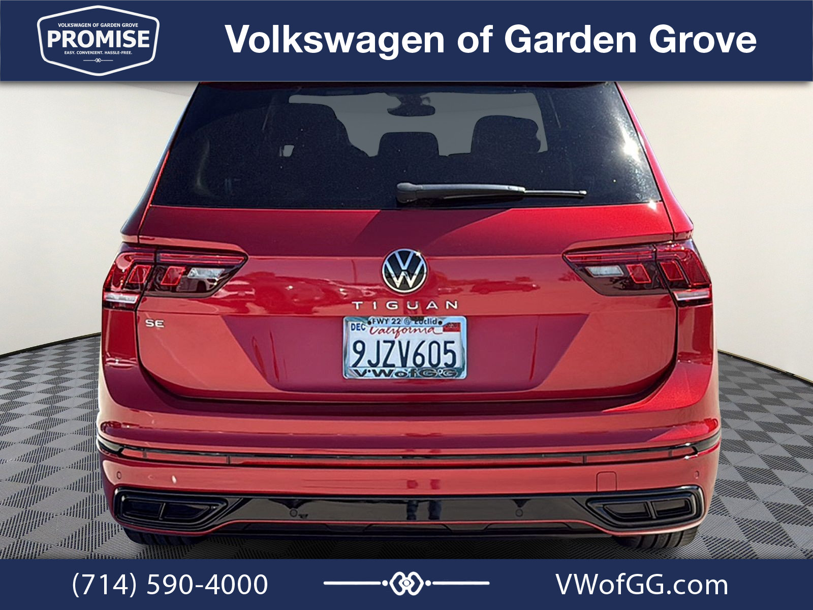 Used 2024 Volkswagen Tiguan SE R-Line FWD image 7