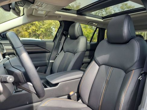 Certified 2025 MAZDA CX-50 AWD 2.5 Hybrid w/ Weather Package image 19