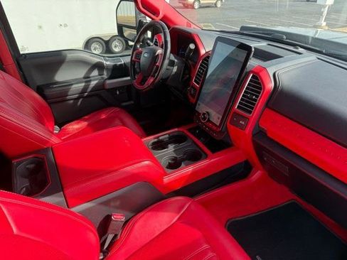 Used 2017 Ford F250 Platinum w/ Platinum Ultimate Package image 38