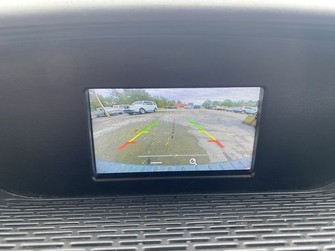 Used 2016 Ford Transit 150 XLT image 8