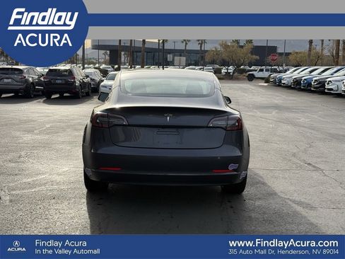 Used 2018 Tesla Model 3 Long Range image 5