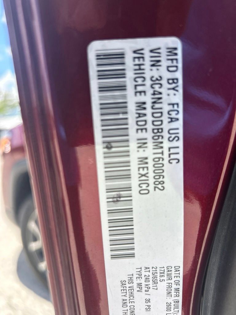 Certified 2021 Jeep Compass Trailhawk AWD/4WD image 46
