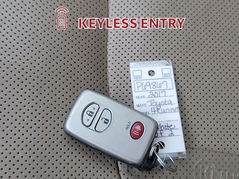 Used 2017 Toyota 4Runner Limited AWD/4WD image 36