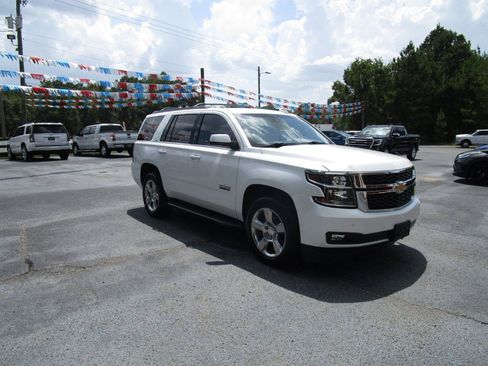 Used 2017 Chevrolet Tahoe LT w/ Texas Edition Package RWD image 5