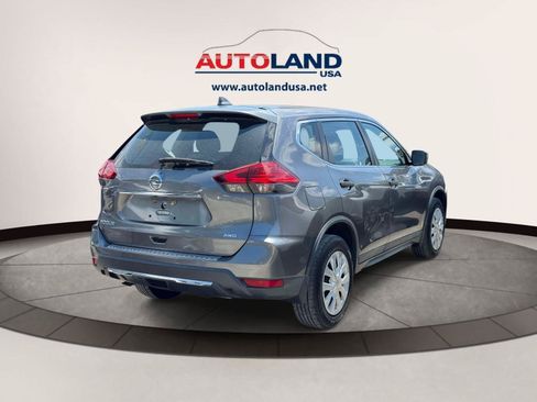 Used 2017 Nissan Rogue S AWD/4WD image 3