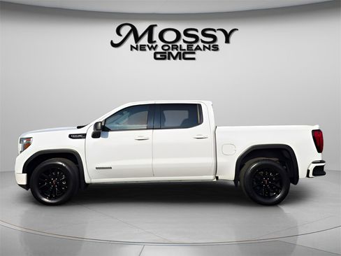 Used 2020 GMC Sierra 1500 Elevation w/ Elevation Value Package image 8